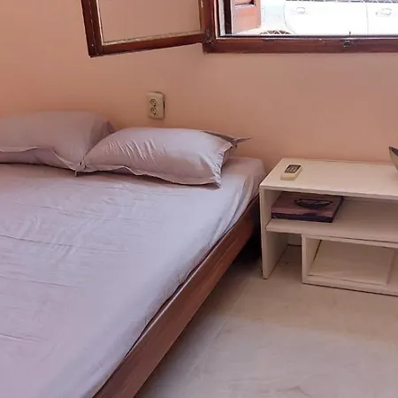 Alexandra's House ניאה מיכאניונה