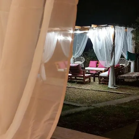 Alexandra's House * ניאה מיכאניונה