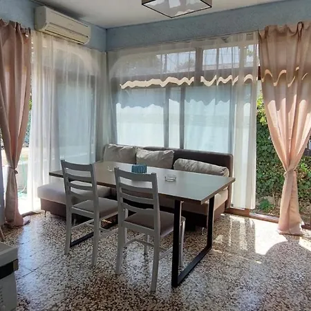 Alexandra's House *