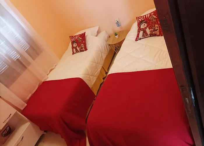 Alexandra's House בית נופש ניאה מיכאניונה