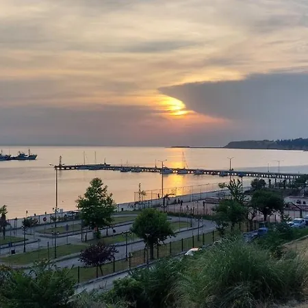 Alexandra's House Vakantiehuis Nea Michaniona