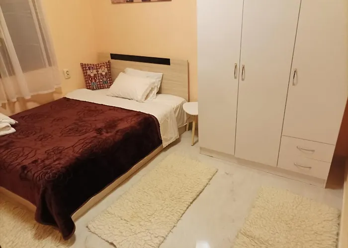 度假居 Alexandra's House 尼亚米卡尼奥纳